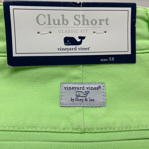 Vineyard Vines Classic Fit Club Short in Iguana Green Sz 28 - Picture 3 of 10